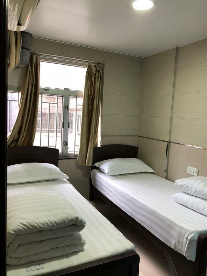 Prince Hotel Цзюлун Экстерьер фото